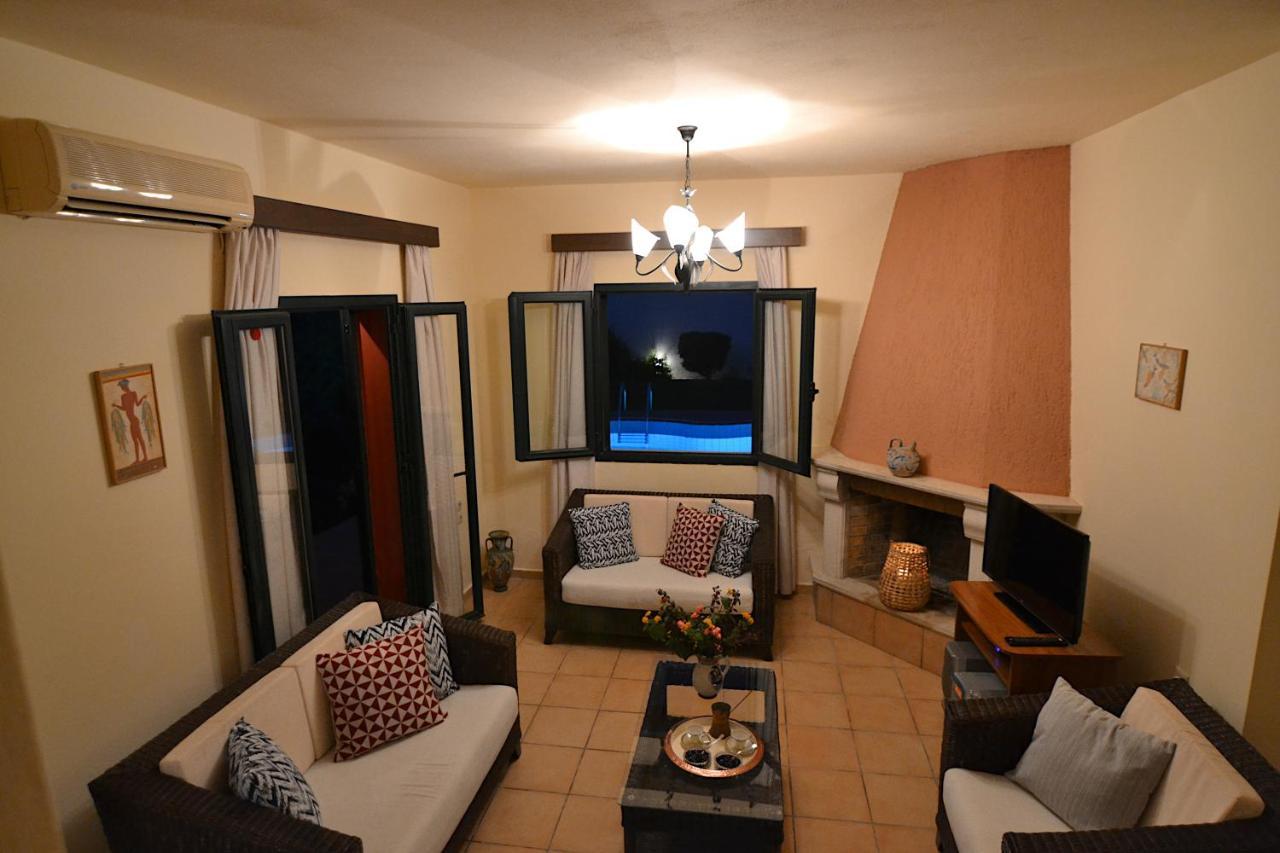 Christina Villas- Minoan Inland Pentamodi Ngoại thất bức ảnh