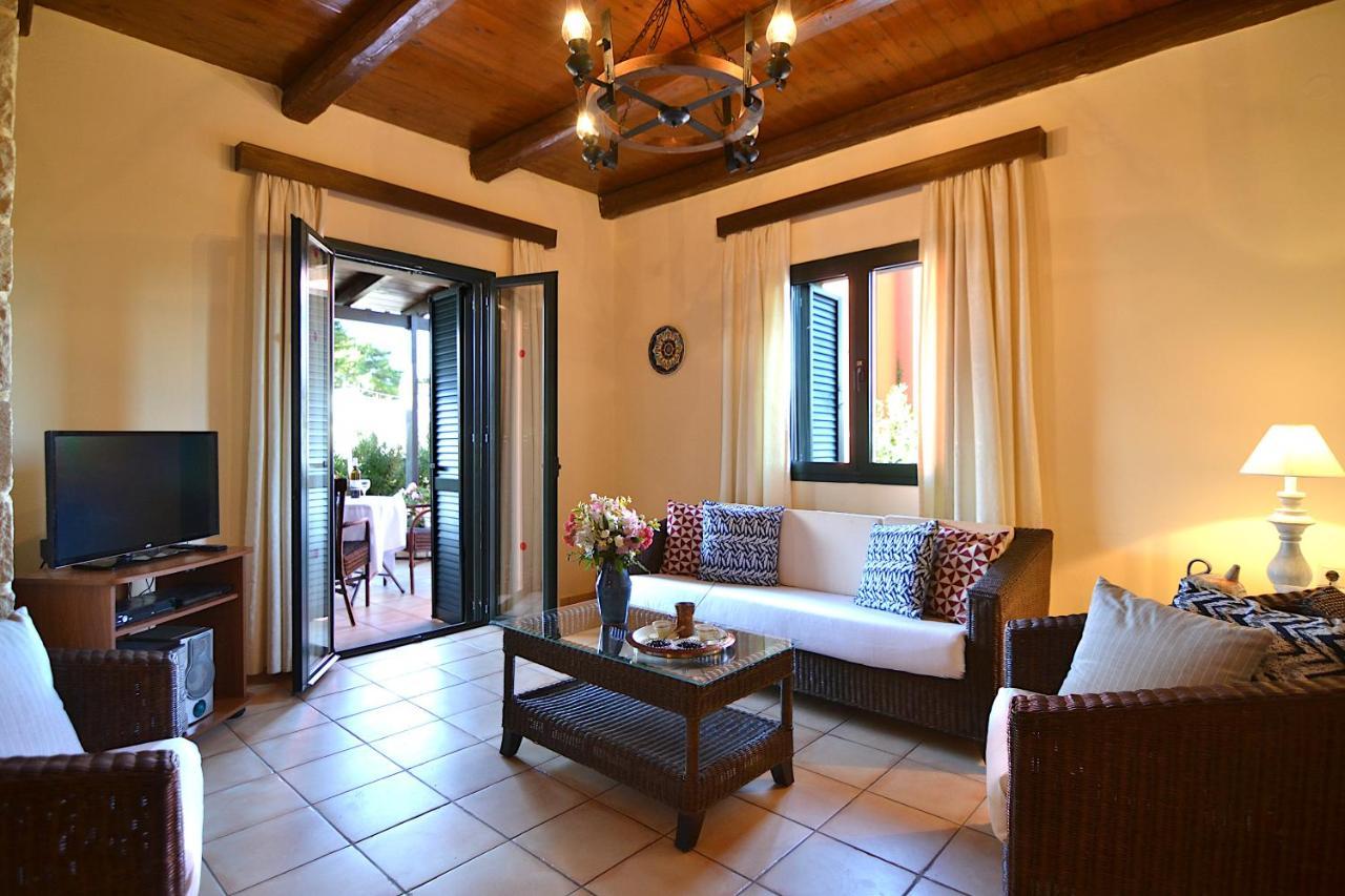 Christina Villas- Minoan Inland Pentamodi Ngoại thất bức ảnh