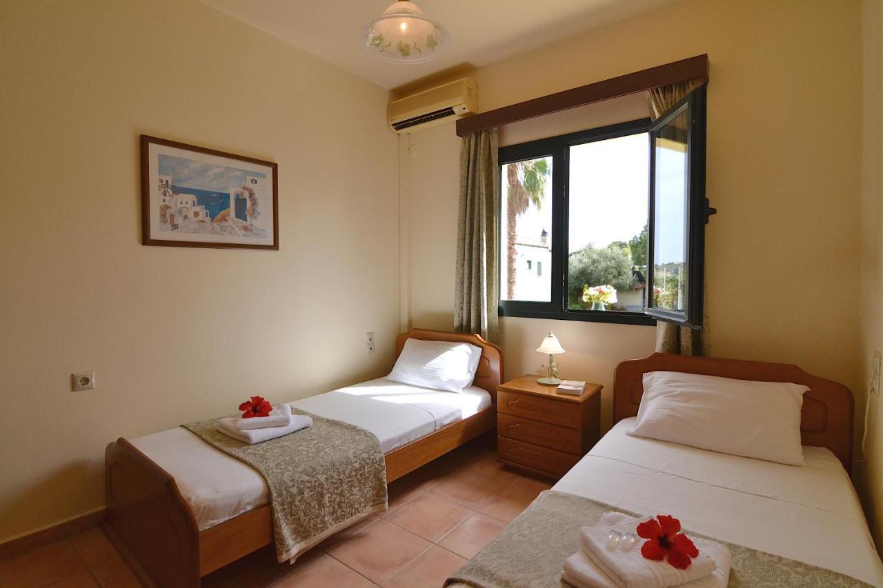 Christina Villas- Minoan Inland Pentamodi Ngoại thất bức ảnh